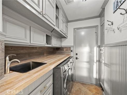 21911  Via Del Lago  , Trabuco Canyon, CA