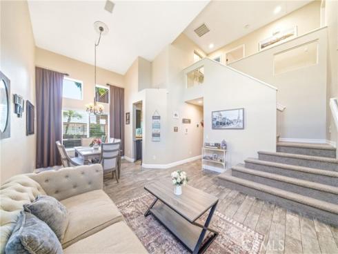 30 Moccasin Trail , Trabuco Canyon, CA