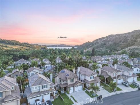30 Moccasin Trail , Trabuco Canyon, CA