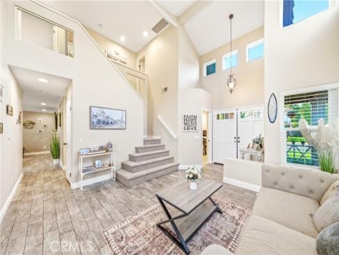 30 Moccasin Trail , Trabuco Canyon, CA