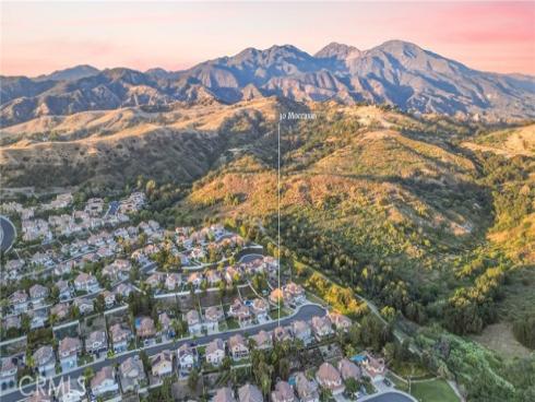 30 Moccasin Trail , Trabuco Canyon, CA