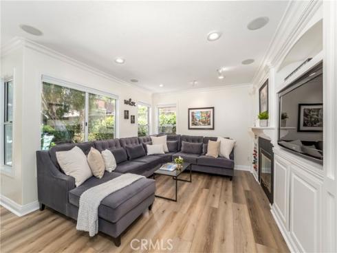 27 Chisholm Trail, Trabuco Canyon, CA
