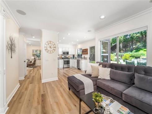 27 Chisholm Trail, Trabuco Canyon, CA