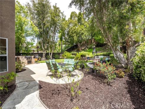 27 Chisholm Trail, Trabuco Canyon, CA