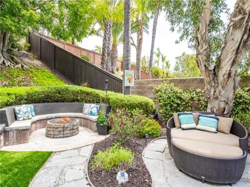 27 Chisholm Trail, Trabuco Canyon, CA