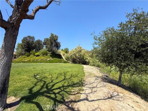 27 Chisholm Trail, Trabuco Canyon, CA
