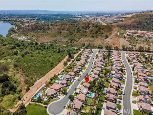 27 Chisholm Trail, Trabuco Canyon, CA