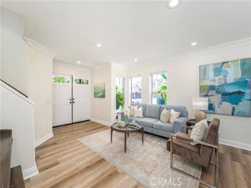 27 Chisholm Trail, Trabuco Canyon, CA