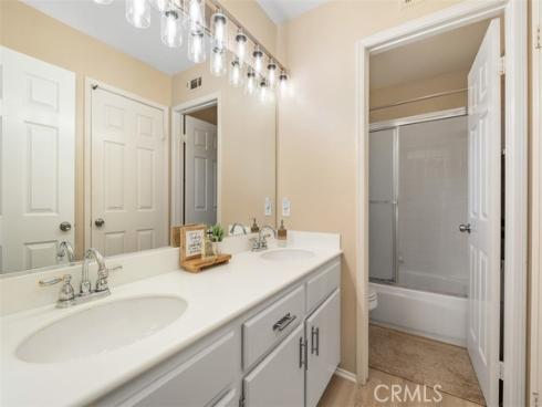 17 Junction Court, Trabuco Canyon, CA