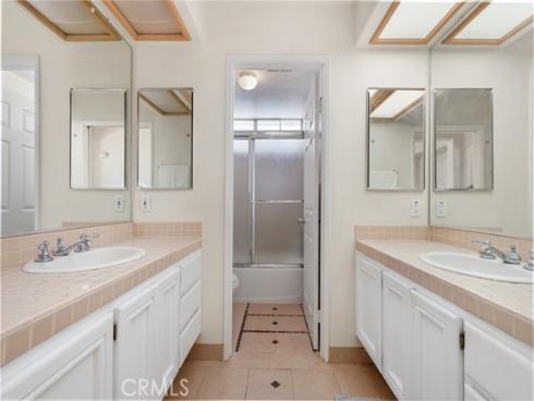 61 Summitcrest , Trabuco Canyon, CA