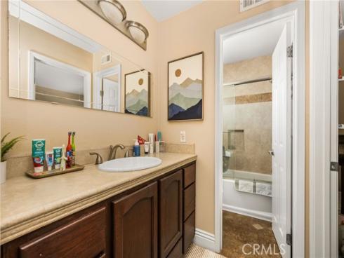 25  Homestead  , Trabuco Canyon, CA