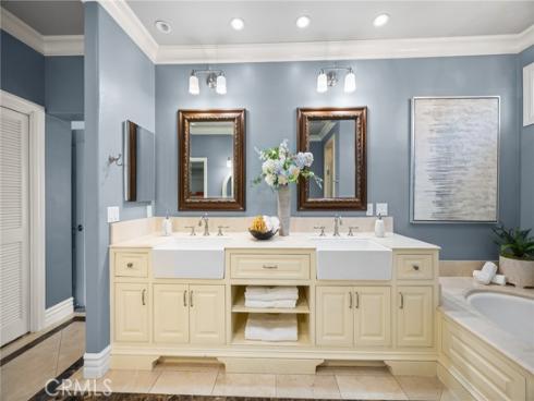 19292  Jasper Hill  , Trabuco Canyon, CA
