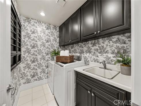 19292  Jasper Hill  , Trabuco Canyon, CA
