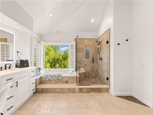 10 Skylark Way , Trabuco Canyon, CA