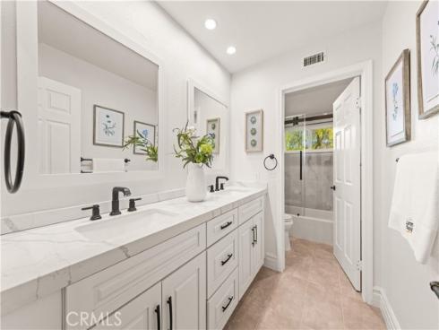 10 Skylark Way , Trabuco Canyon, CA