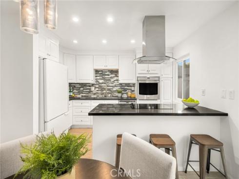 17952  Irvine Blvd  , Tustin, CA