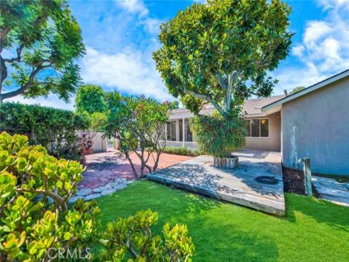 17572  Wellington   Avenue, Tustin, CA