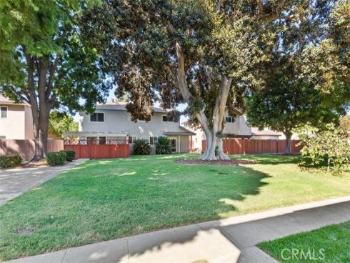 1425  Bryan   Avenue, Tustin, CA