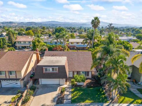 13572  Carroll   Way, Tustin, CA