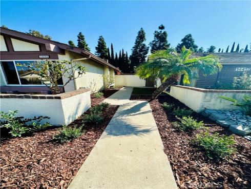 14402  Pinewood Road  , Tustin, CA