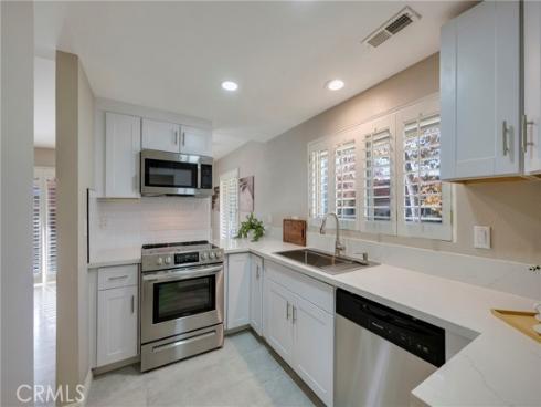 14222  Raintree   Road, Tustin, CA