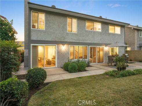 2261  Caper Tree   Drive, Tustin, CA