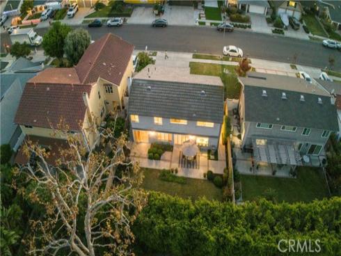 2261  Caper Tree   Drive, Tustin, CA