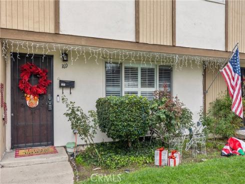 1722  Mitchell  169  Avenue, Tustin, CA