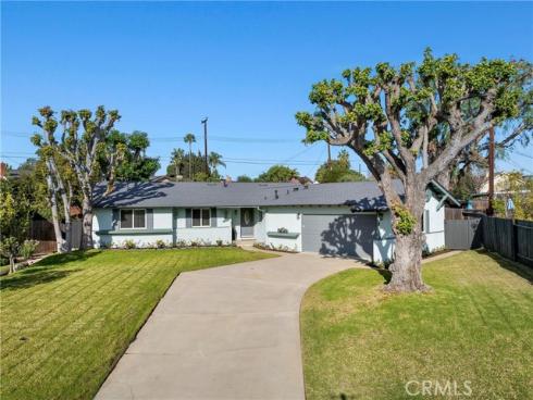 1301  Cameo   Drive, Tustin, CA