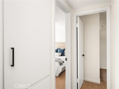 1722  Mitchell  153  Avenue, Tustin, CA