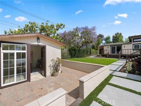 14501 Greenwood Lane, Tustin, CA