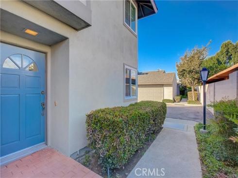 14142 Via Posada 29 , Tustin, CA