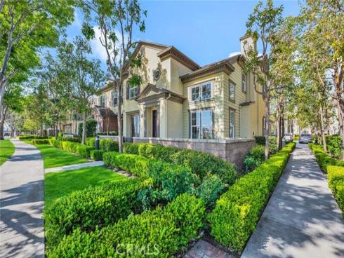 1442 Valencia Avenue, Tustin, CA