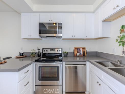 1881 Mitchell 5 Avenue, Tustin, CA