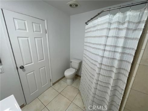 14802 Newport 2B , Tustin, CA