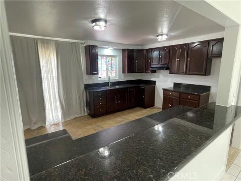 14802 Newport 2B , Tustin, CA