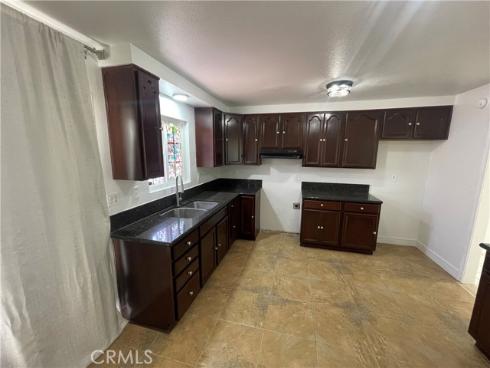 14802 Newport 2B , Tustin, CA