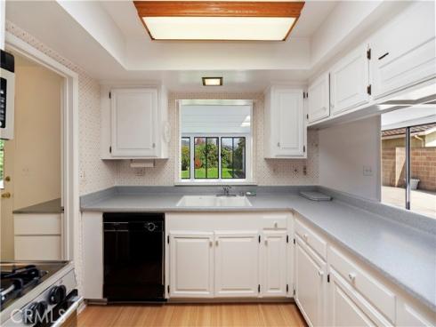 14632  Pacific   Street, Tustin, CA