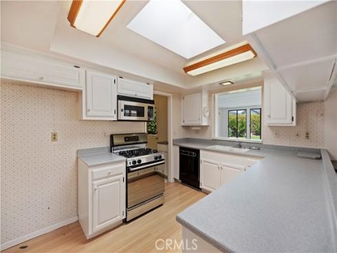 14632  Pacific   Street, Tustin, CA