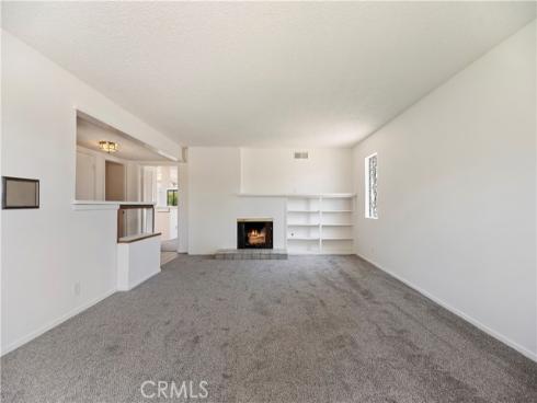14632  Pacific   Street, Tustin, CA