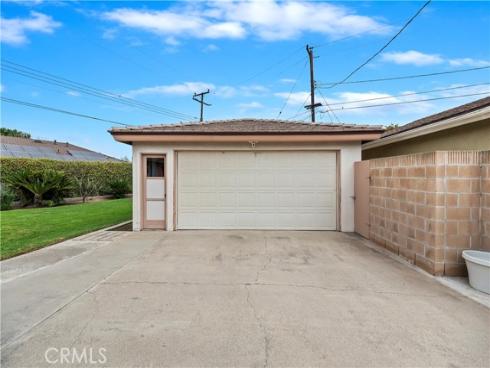 14632  Pacific   Street, Tustin, CA