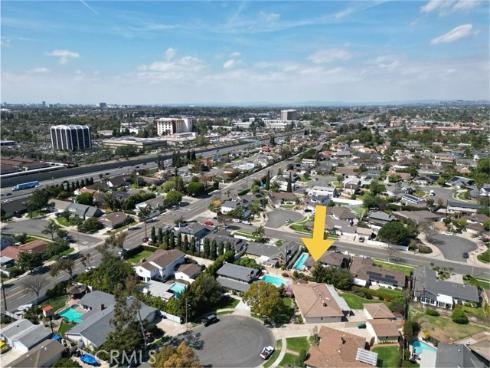 14632  Pacific   Street, Tustin, CA