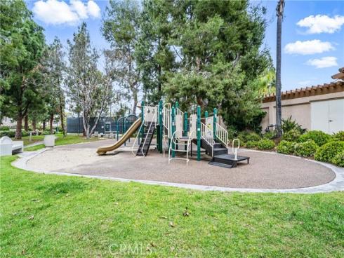 12475 Woodhall Way, Tustin, CA