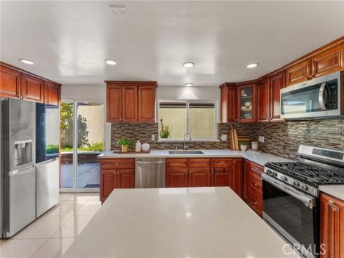 14332 Kipling Lane, Tustin, CA