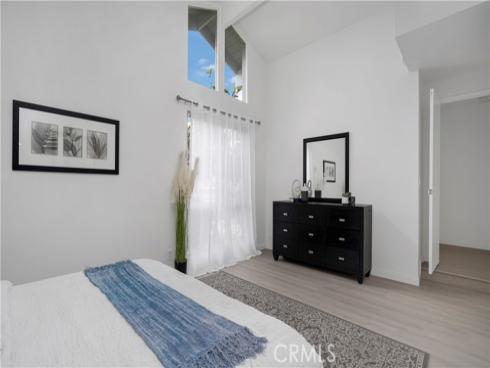 14882 Bridgeport Road, Tustin, CA