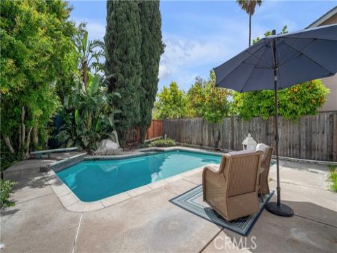 14882 Bridgeport Road, Tustin, CA