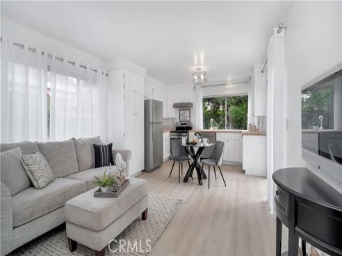 14882 Bridgeport Road, Tustin, CA