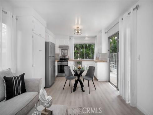 14882 Bridgeport Road, Tustin, CA