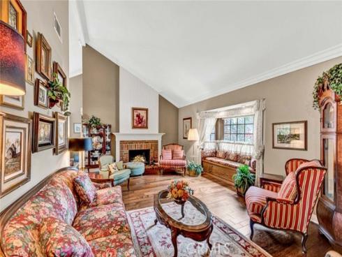 1622 Darsy Circle, Tustin, CA