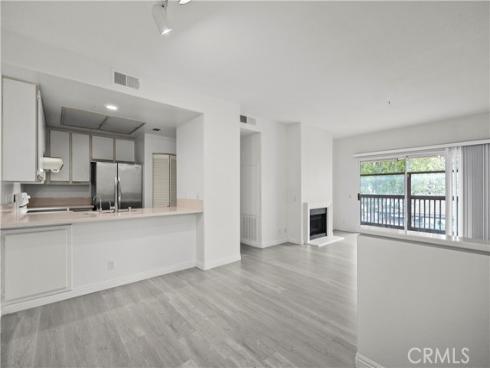 2960 Champion 2706 Way, Tustin, CA